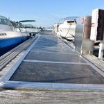 La Baule : Au port, un ponton solaire innovant alimente directement les bateaux amarrés